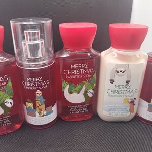 Merry Christmas Raspberry Sugar Bath & Body Set